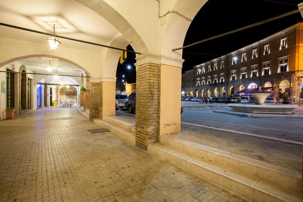 Palazzo Gentili Apartment San Severino Marche Exterior photo