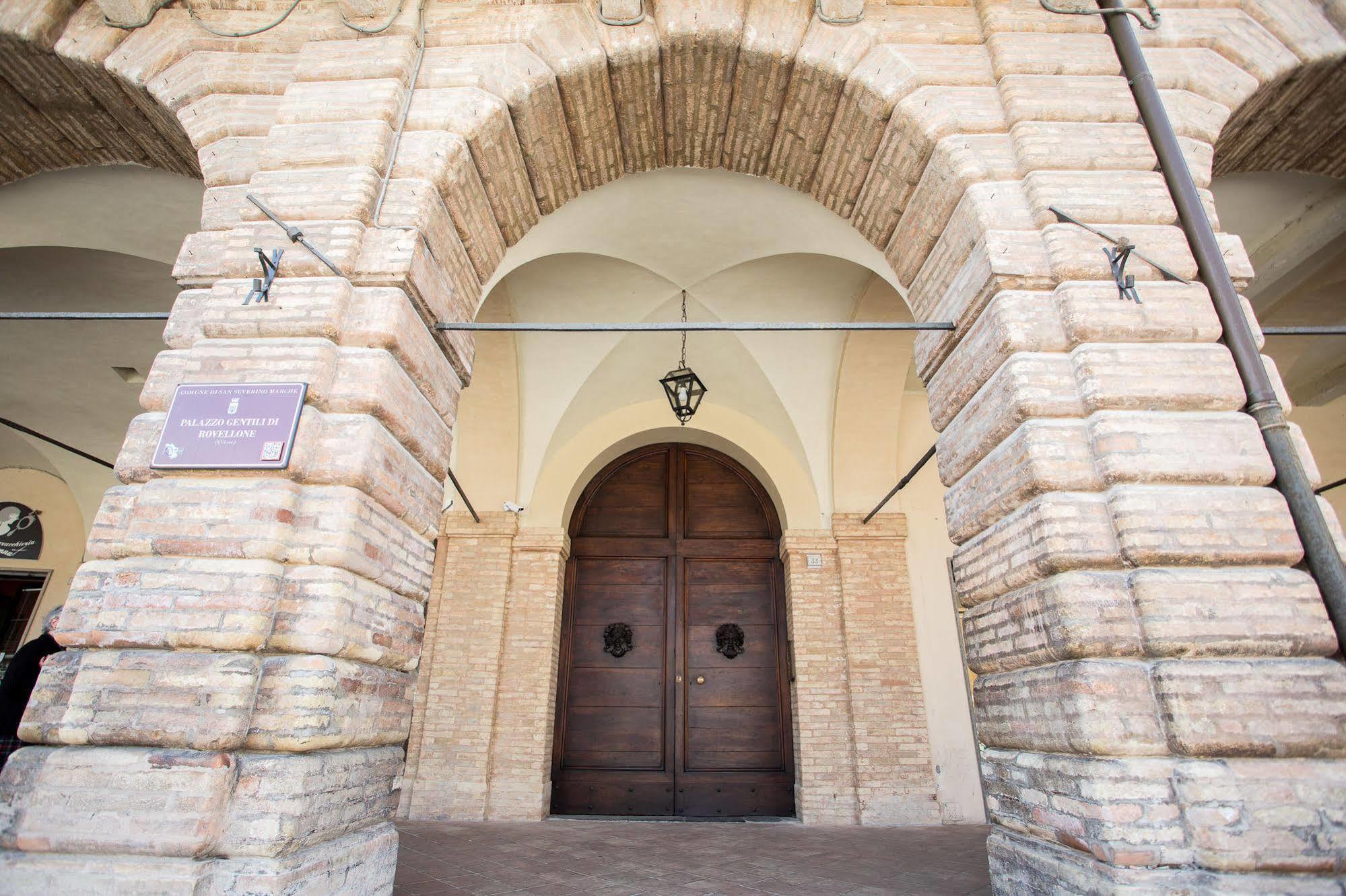 Palazzo Gentili Apartment San Severino Marche Exterior photo