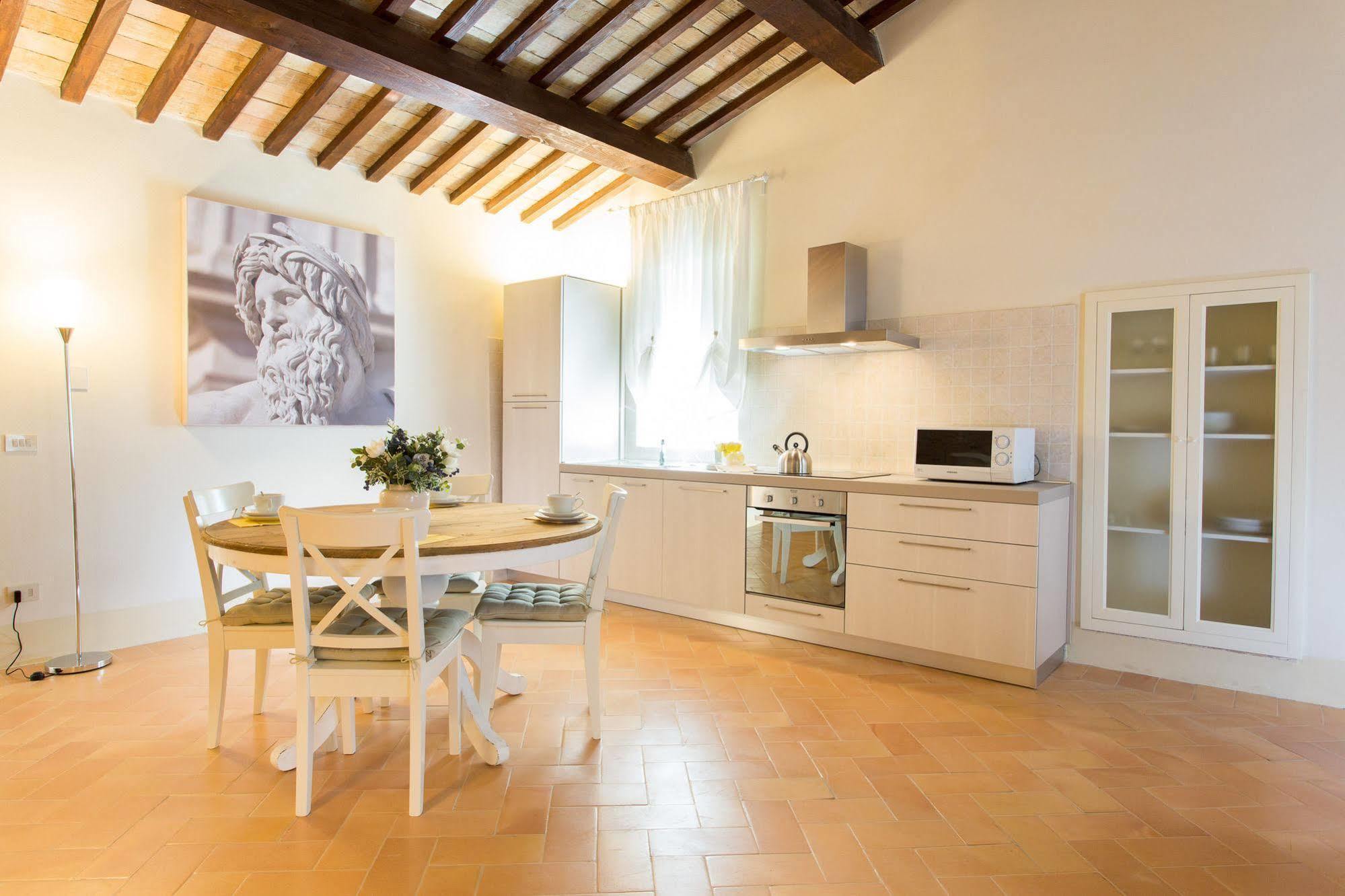 Palazzo Gentili Apartment San Severino Marche Exterior photo